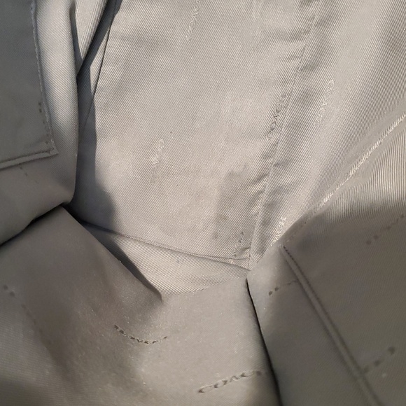 Coach Turnlock Charlie Carryall Bag - Picture 13 of 16